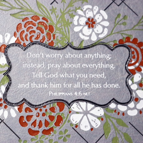 🙏🏻🕊 365 Days of Prayer for Women - Prayer Book - Ladies’ Religious Gift 🙏🏻✨ - Picture 6 of 15